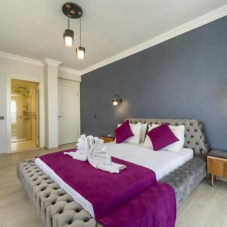 Kamelya, Isitmali Kapali Havuz Ve Saunali Tatil Villaniz